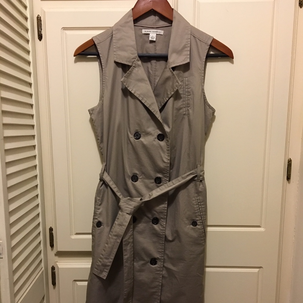 Banana Republic Sleeveless Dress